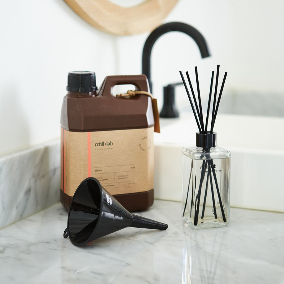 <b>Difusor 10 lts</b> - Santal Fever