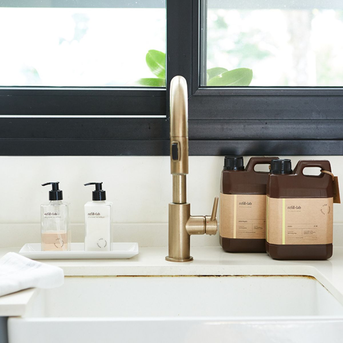 <b>Jabón Líquido 10 lts</b> - Santal Fever